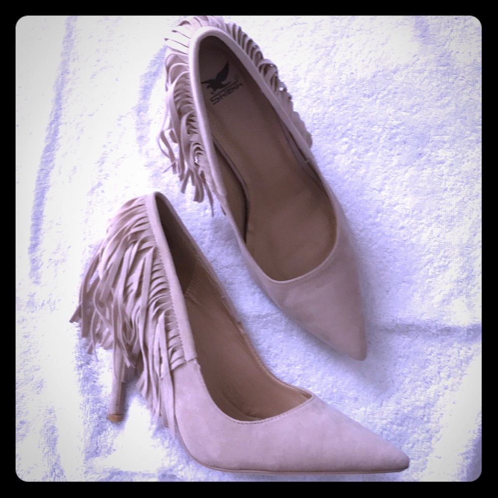 Shiekh cream suede heels